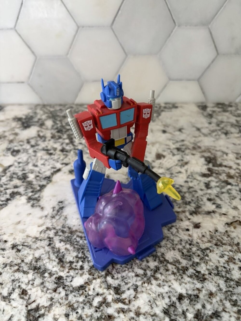 Optimus Prime Mini-Statue Transformers Zoteki Jazwares 2020